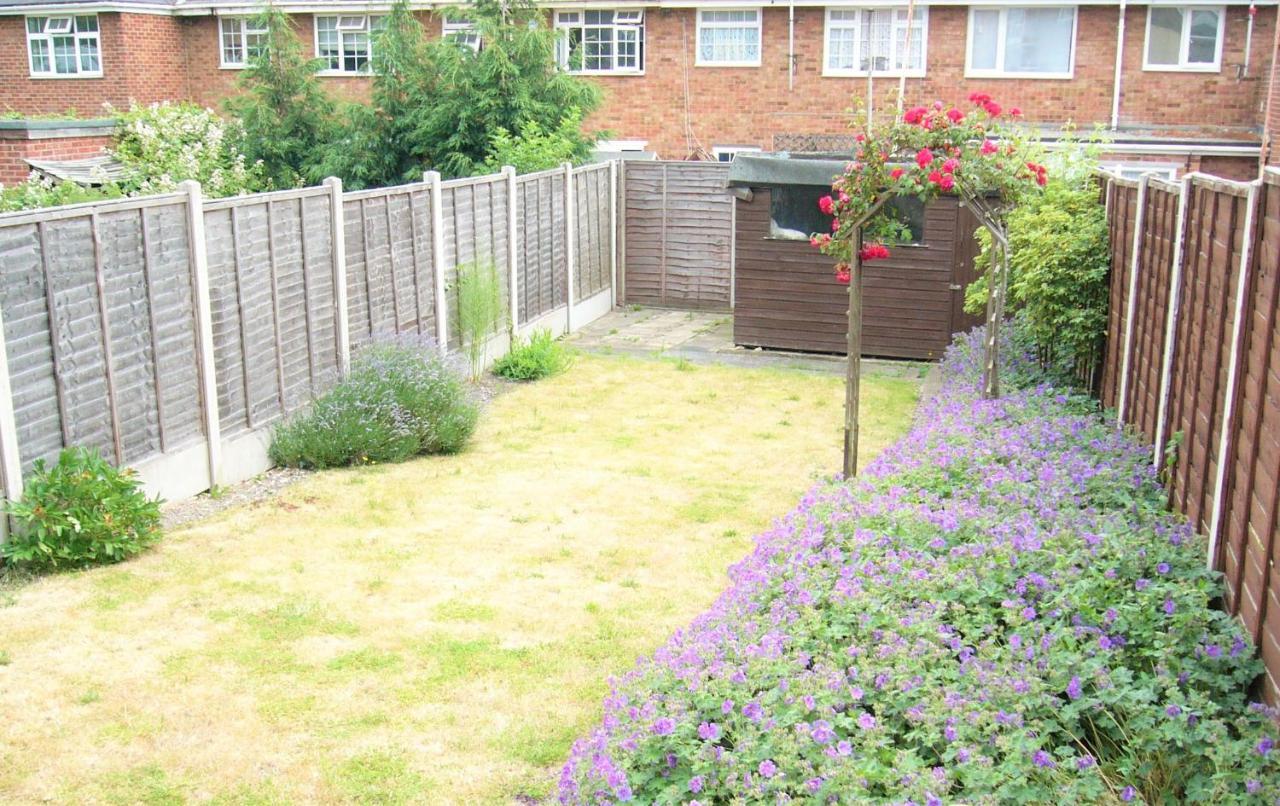 Comfortable Victorian 3 Bedroom Semi-Detached House With Fast Wi-Fi Sittingbourne Eksteriør billede